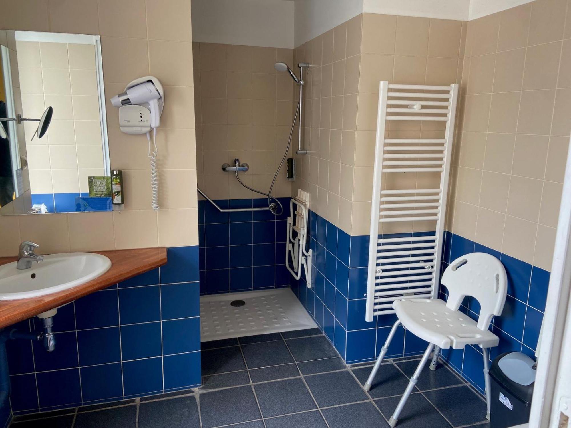 Logis Hotel - La Petite Rade Le Havre Kültér fotó